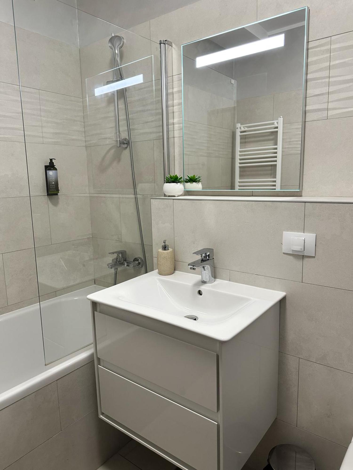 Apartmán Koa - Moon Penthouse Brašov Exteriér fotografie